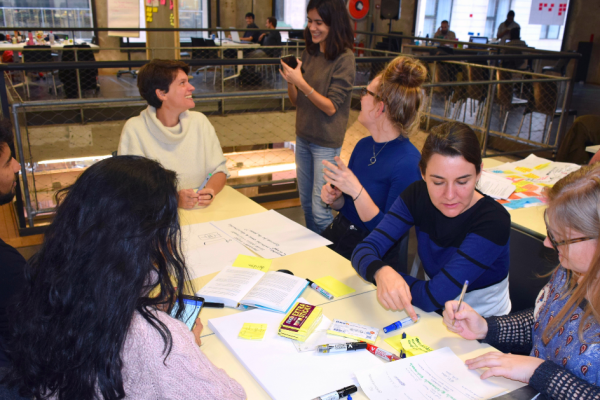 Forskningsprojekt: Demokrati Bakom Kulisserna